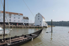 The Old Granary Cottage, Woodbridge